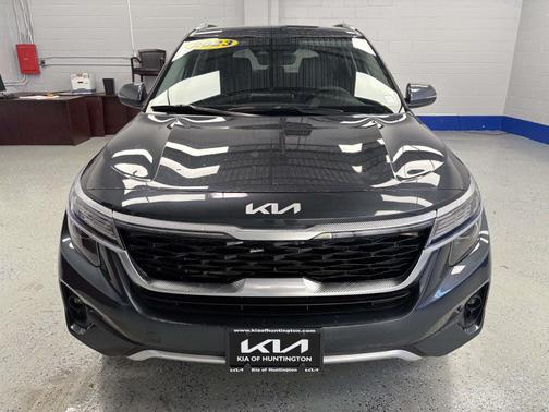 2023 Kia Seltos S