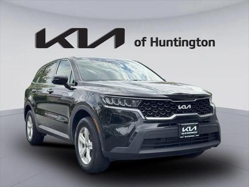 2022 Kia Sorento LX