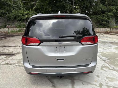 2018 Chrysler Pacifica Limited