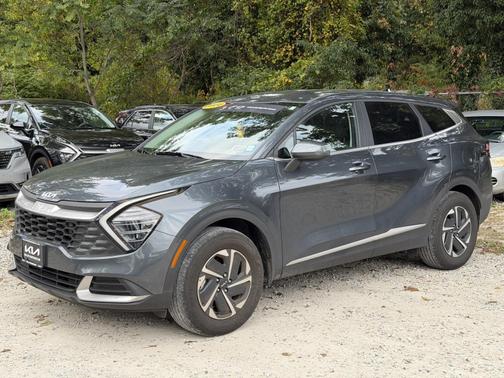 2024 Kia Sportage Hybrid LX