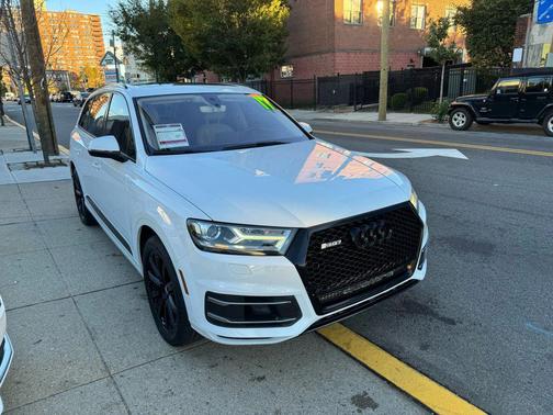 2017 Audi Q7 3.0T Premium