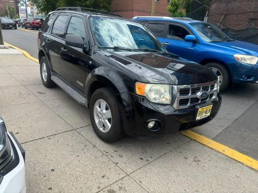 Black 2008 Ford Escape XLT