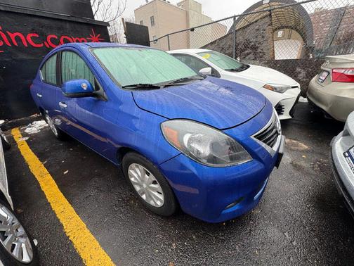 2012 Nissan Versa 1.6 S