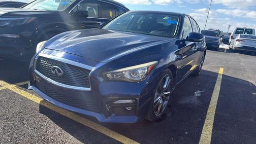 2016 INFINITI Q50 3.0t RED SPORT 400