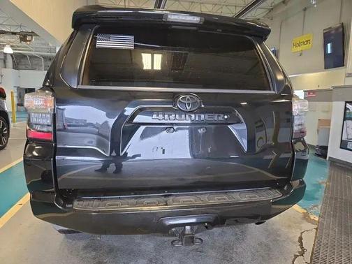 2016 Toyota 4Runner SR5 Sport Utility 4D