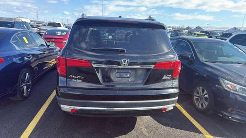 2016 Honda Pilot Elite
