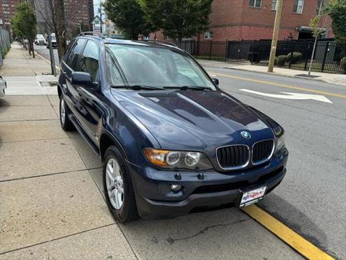 2005 BMW X5 3.0i