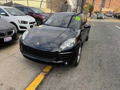 2015 Porsche Macan S