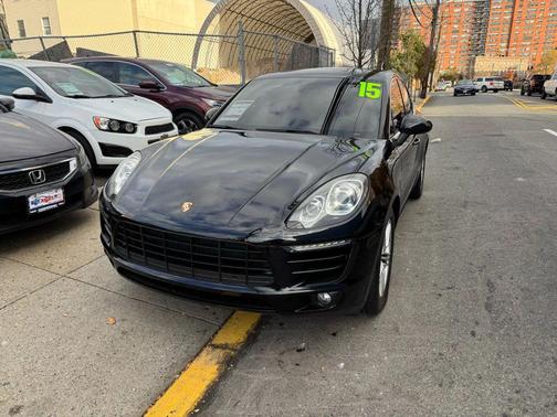 2015 Porsche Macan S