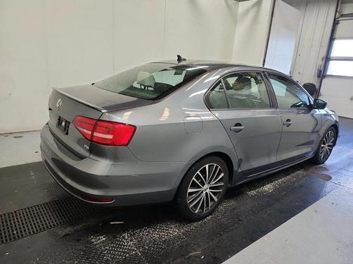 2016 Volkswagen Jetta 1.8T Sport