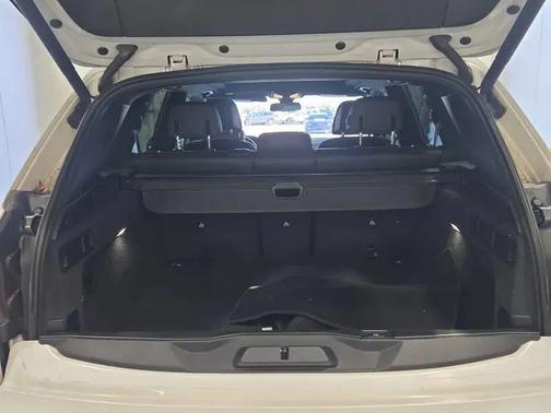 Mineral White Metallic 2020 BMW X5 xDrive40i