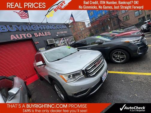 Quicksilver Metallic 2019 GMC Acadia SLE-2