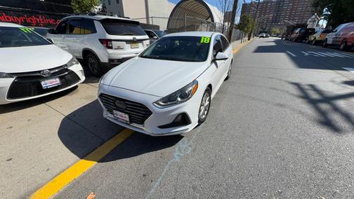 2018 Hyundai SONATA SE
