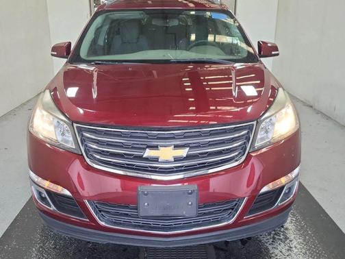 2016 Chevrolet Traverse LT Sport Utility 4D