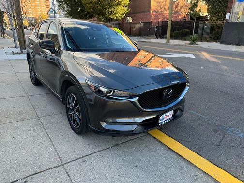 2018 Mazda CX-5 Sport