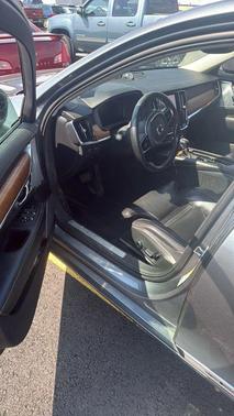 Gray 2018 Volvo S90 T6 Inscription
