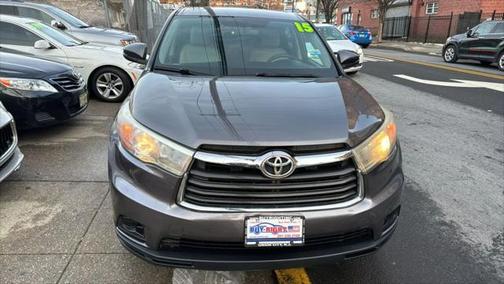 2015 Toyota Highlander LE