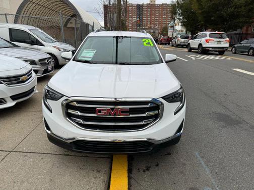 2021 GMC Terrain SLT