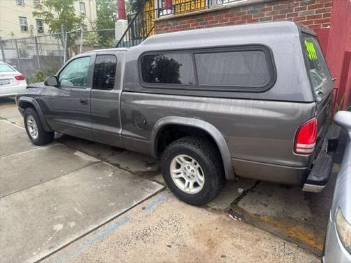 2003 Dodge Dakota Base
