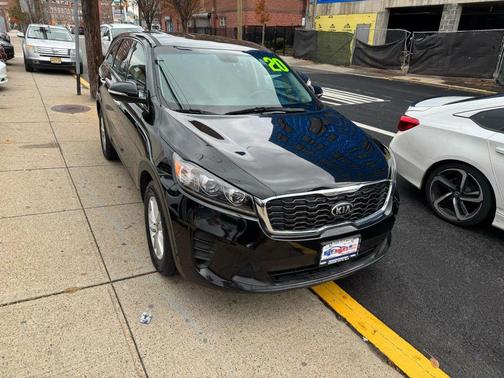 2020 Kia Sorento LX