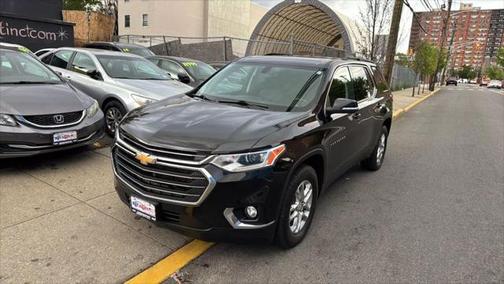 2021 Chevrolet Traverse LT