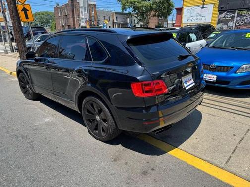 2020 Bentley Bentayga V8