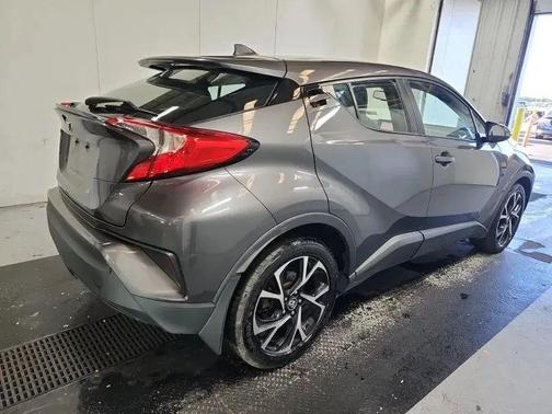 2018 Toyota C-HR XLE Premium Sport Utility 4D