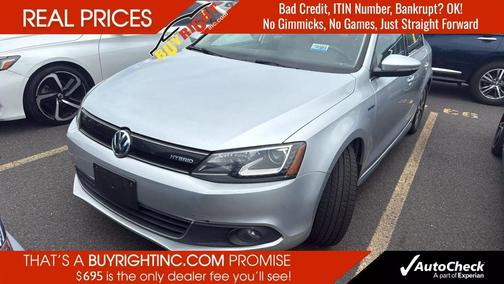 Platinum Gray Metallic 2014 Volkswagen Jetta Hybrid SEL Premium