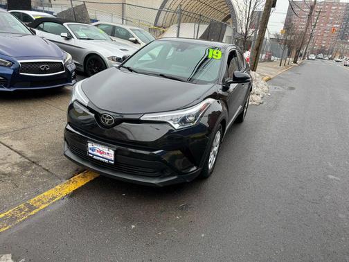 2019 Toyota C-HR LE