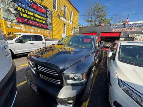 Maximum Steel Metallic Clearcoat 2015 RAM 1500 Sport