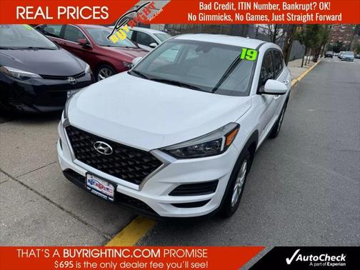 2019 Hyundai TUCSON SE