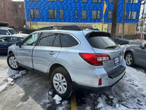 2017 Subaru Outback 2.5i Premium