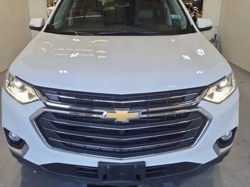 White 2018 Chevrolet Traverse LT Leather