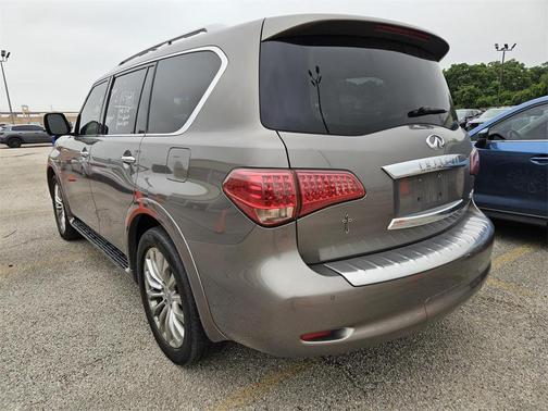 2016 INFINITI QX80 Base