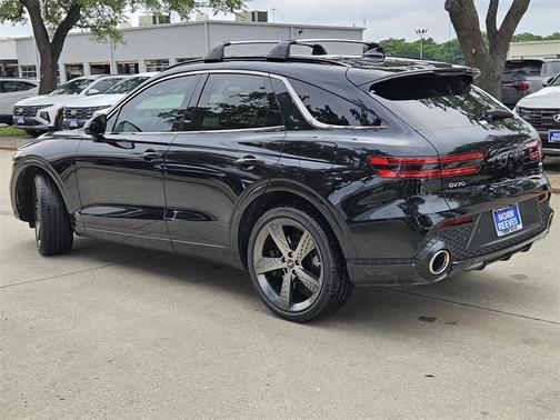 2025 Genesis GV70 2.5T