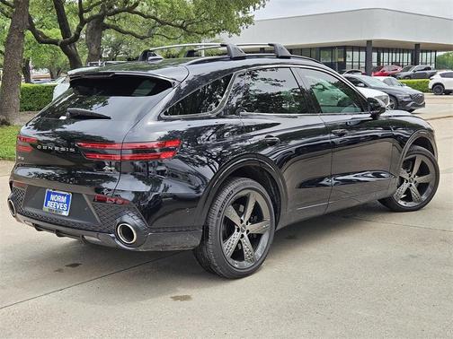 2025 Genesis GV70 2.5T