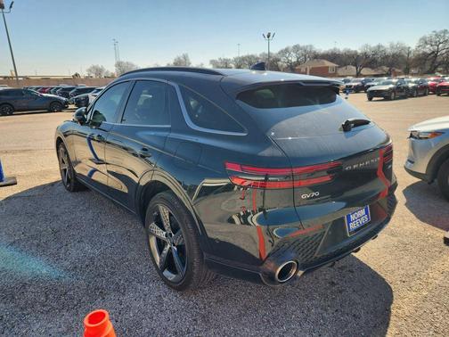 2025 Genesis GV70 3.5T Sport