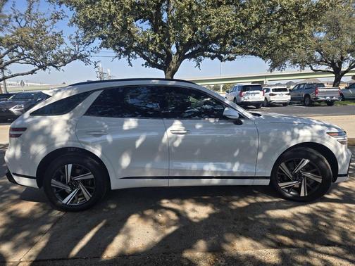 2026 Genesis GV70 3.5T Sport Advanced