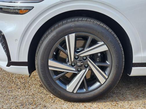 2026 Genesis GV70 3.5T Sport Advanced