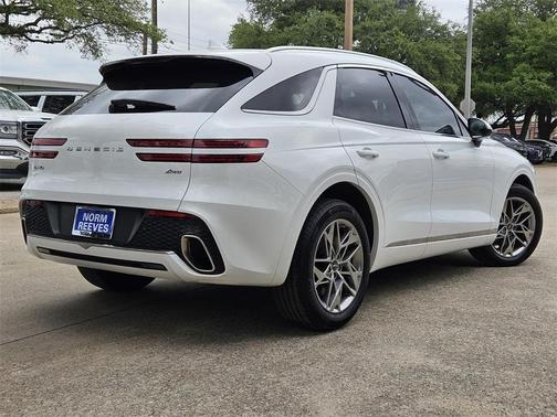 2025 Genesis GV70 2.5T