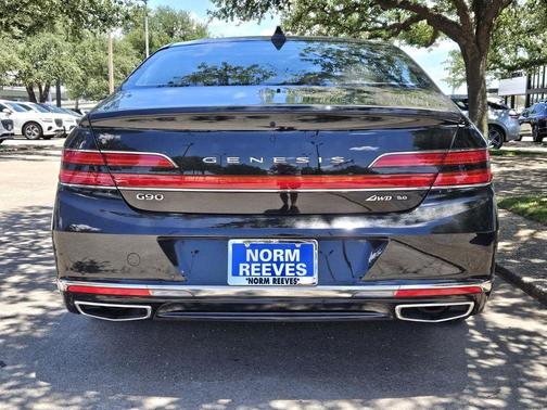 2022 Genesis G90 5.0 Ultimate
