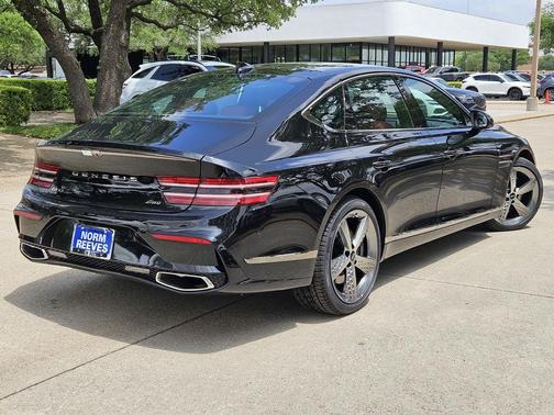 2025 Genesis G80 2.5T