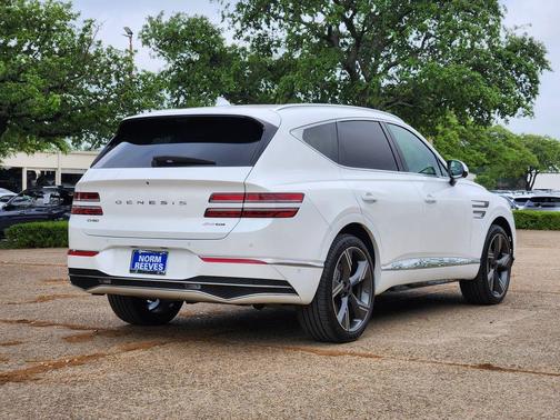 Uyuni White 2025 Genesis GV80 3.5T Prestige