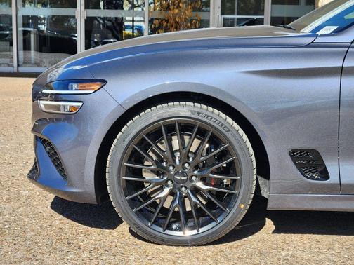 2026 Genesis G70 3.3T