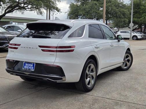 2026 Genesis GV70 2.5T