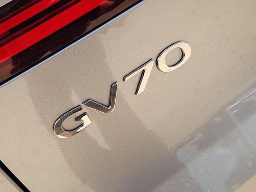 Savile Silver 2026 Genesis GV70 2.5T Sport Prestige