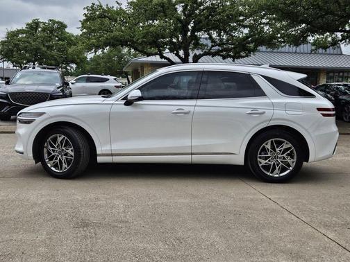 2025 Genesis GV70 2.5T