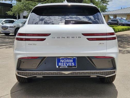 2026 Genesis GV70 2.5T