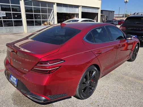 2023 Genesis G70 3.3T