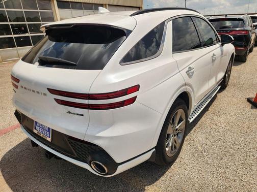 Uyuni White 2025 Genesis GV70 3.5T Sport